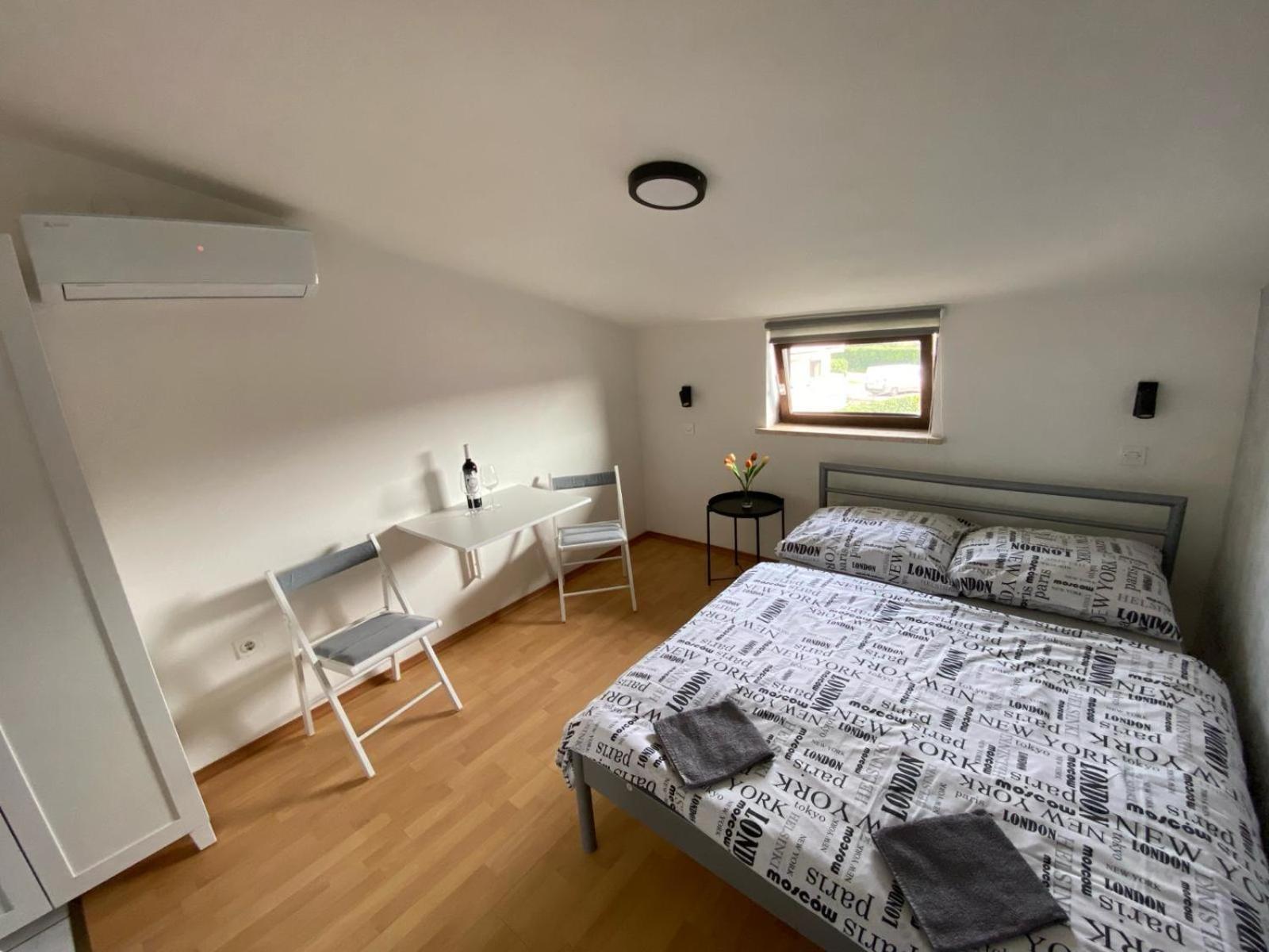 Apartments & Zimmer Jasmine Funtana Zewnętrze zdjęcie